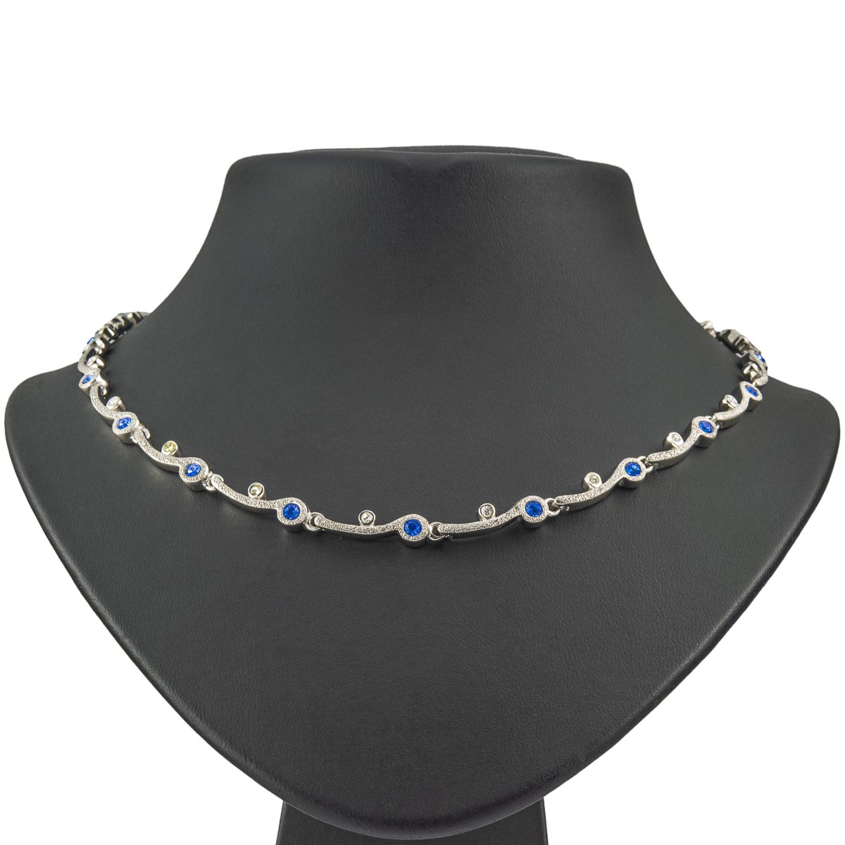 K.V. Fuchs Design Schmuck Damen Edelstahl Collier in silber mit Zirkonia in dunkelblau, weiß »ED-4905« K.V. Fuchs Design Schmuck Damen Edelstahl Collier in silber mit Zirkonia in dunkelblau, weiß »ED-4905«